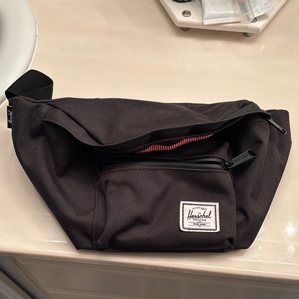 Herschel Supply Company Black Waist Bag